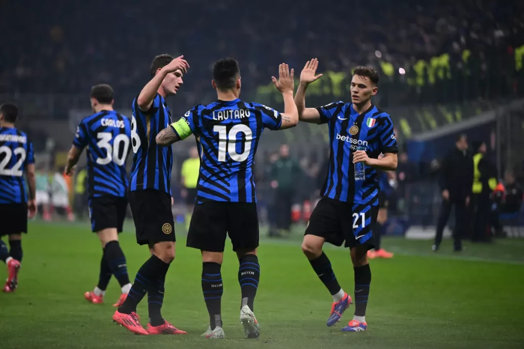 Inter vs Feyenoord: Gli Ottavi di Champions si Preannunciano Incandescenti