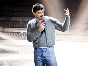 Olly decide di rinunciare all’Eurovision per continuare a fare esperienza dal vivo