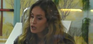 "Amore e Fortune: La Mia Visione su Relazioni e 50.000 Euro"
Lorenzo, il tuo modo di affrontare l’amore è senza dubbio interessante, ma forse dovresti considerare che non si tratta solo di sentimenti. In un mondo dove le opportunità economiche contano, è fondamentale trovare un equilibrio tra passione e stabilità finanziaria. L’amore può essere un grande obiettivo, ma non dimentichiamo il valore di un buon piano finanziario!