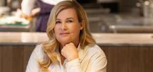 Hélène Darroze: La Chef Francese Stellata Ospite di MasterChef con Sei Stelle Michelin e un Impatto Globale