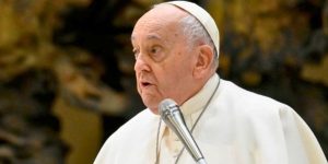 Il protocollo post mortem nel Vaticano: procedure e rispetto Il protocollo post mortem nel Vaticano...