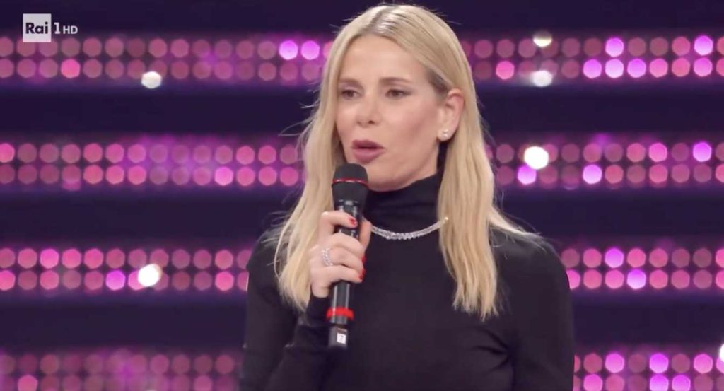 Selvaggia Lucarelli boccia Alessia Marcuzzi e Elodie: le pagelle di Sanremo 2025 Selvaggia...