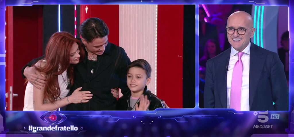 Grande Fratello: 33ª Puntata – Helena e Federico Emozionano, Stefania e Iago Si Avvicinano!