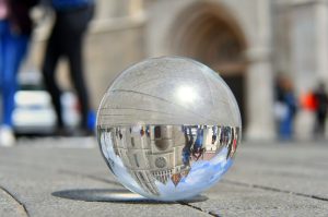 Weekend anomalo nel mondo dello sci alpino: la discesa libera di Garmisch-Partenkirchen Questo fine...