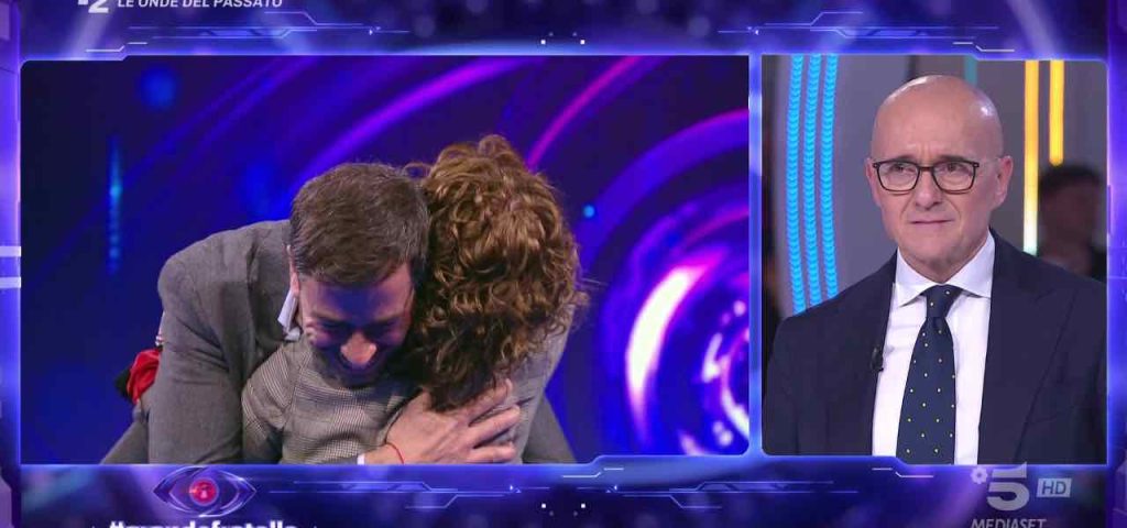 Iago Garcia riabbraccia la madre Carlota al Grande Fratello: un momento di pura emozione Nella...