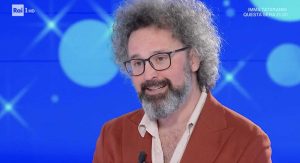 Cristicchi annuncia: la mamma non soffre di Alzheimer, ora ce l’ha fatta!