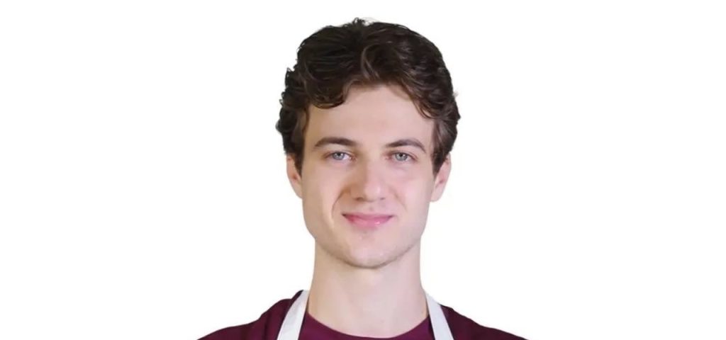 Niccolò Califano: Dalla Professione Medica al Successo in MasterChef Italia 13 – Scopri il Suo Incredibile Viaggio!