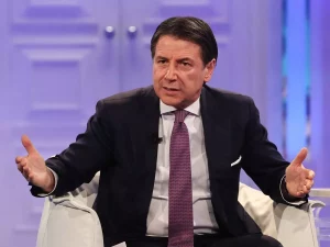 Critiche al Piano Militare Europeo: Le Parole di Giuseppe Conte Roma, Italia – Il leader del...