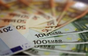 Malta: Analisi del Deficit di 95 Milioni di Euro a Febbraio