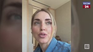 Basta con gli uomini disumani: Chiara Ferragni lancia un messaggio alle ragazze