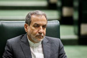 Russia e Iran: Araghchi Annuncia una Cooperazione Strategica a Lungo Termine