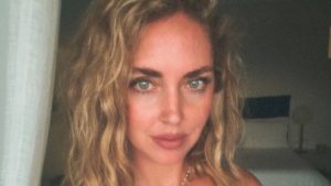Chiara Ferragni: l’impatto della crisi economica sui ricavi, con un rosso da 10 milioni