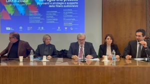 Puglia: Emiliano Difende la Cultura contro i Tagli dell’Ue e Annuncia Nuovi Investimenti