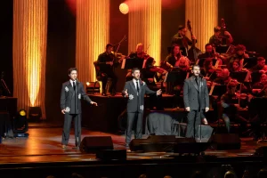 Il Radio City Music Hall di New York si lascia incantare dal trionfo de Il Volo