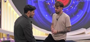 "Grande Fratello: Javier Martinez svela la verità sul litigio con Alfonso!"
Javier Martinez ha recentemente chiarito la situazione riguardo il presunto litigio con Alfonso dopo la loro esperienza al Grande Fratello. Senza rivelare dettagli esplosivi, il pallavolista offre un’interessante prospettiva sui rapporti tra i concorrenti del reality. Scopri cosa ha dichiarato!