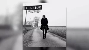Il ritorno di Luciano Ligabue con il nuovo album “Buon compleanno Elvis Naked + Tales”