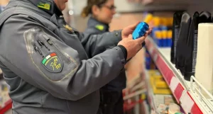 Parma: Riscoperta di Prodotti Nocivi per la Salute in un Emporio Cinese