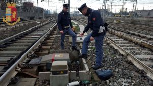 Tragedia a Verona: Giovane Perdente la Vita sui Binari VERONA (ITALPRESS) – Una tragica notizia ha...