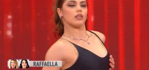 Raffaella Mitaritonna Eliminata ad Amici 24: Il Dramma della Ballerina Al secondo appuntamento del...