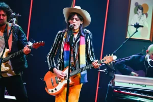 Lucio Corsi si esibirà per la prima volta all’Eurovision il 13 maggio