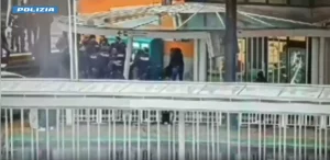 Operazione di Polizia a Brescia: Arresti e Perquisizioni per Combattere la Criminalità Giovanile