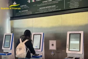 Frode IVA a Malpensa: 26 Persone Denunciate per Rimborsi Illegali