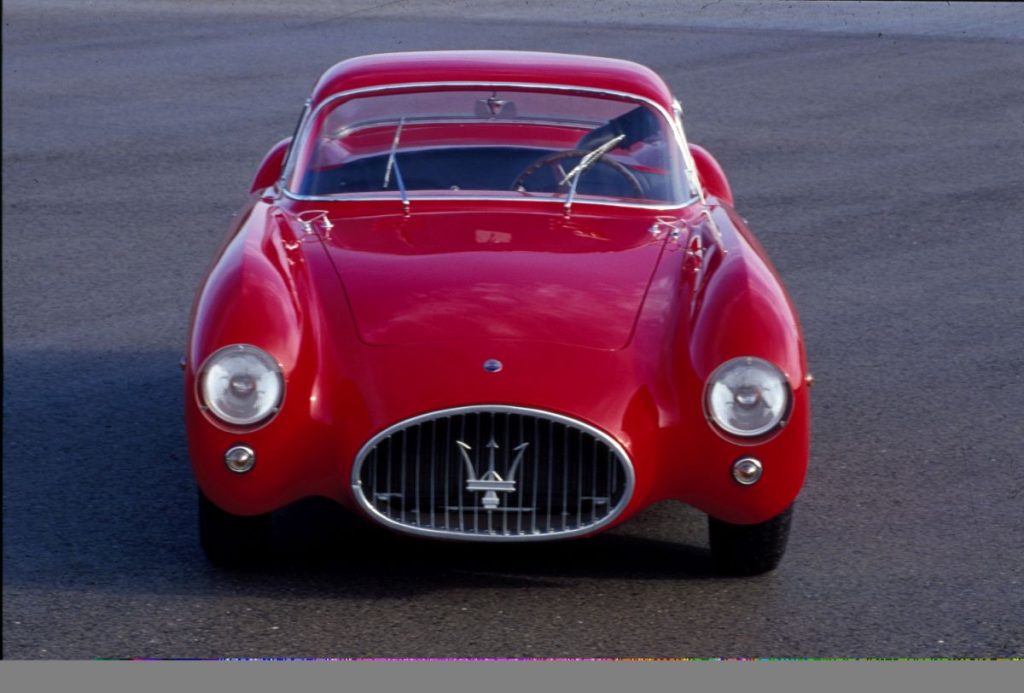 Maserati e il Fascino della Bellezza Italiana La storia dell'automobilismo italiano è costellata di...