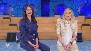 Anna Pettinelli svela a Verissimo: ‘Niente rapporto con Rudy Zerbi, sono profondamente offesa’