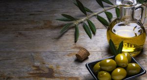 8799126_25131921_olio_oliva_altroconsumo_classifica_top_flop_prezzi_oggi_25_4_2025.jpg