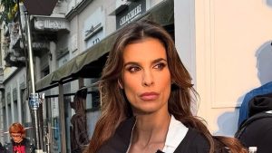 Esclusivo shooting di Elisabetta Canalis a Milano: scatti mozzafiato della star italiana