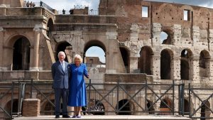 Re Carlo e la regina Camilla visitano il Colosseo: un viaggio alla scoperta dell’antica Roma