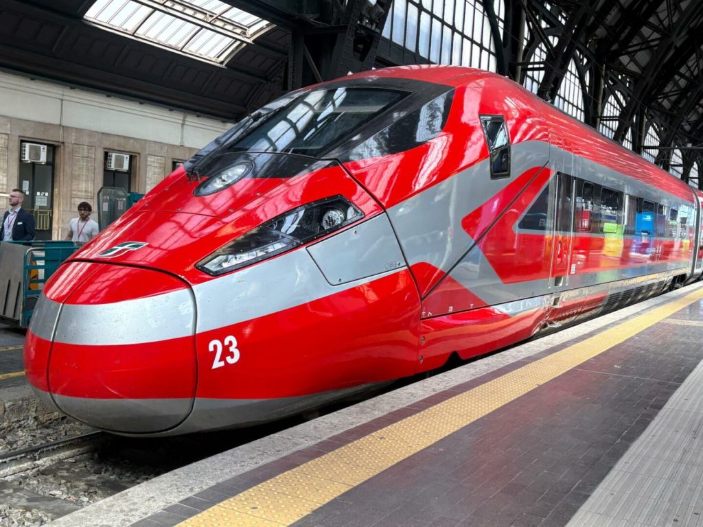 Frecciarossa-2.jpeg