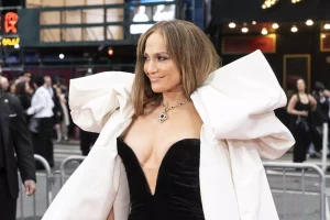 Jennifer Lopez si esibirà al Lucca Summer Festival il prossimo 21 luglio.