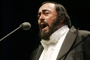 Concerto commemorativo di Luciano Pavarotti all’Arena di Verona il 30 settembre