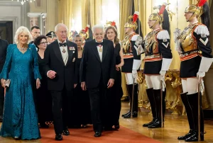 Mattarella: “La salvaguardia delle regole è fondamentale per un futuro di pace” – Cena al Quirinale con i Reali UK