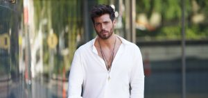 Mr_Wrong_Can_Yaman_cs2021.jpg
