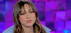 Sarah_Toscano_primo_incontro_Maria_De_Filippi_MEDIASET_INFINITY_2025.jpg