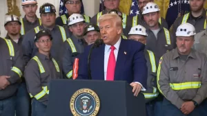 Trump Rilancia l’Industria del Carbone: Quattro Ordini Esecutivi Annunciati