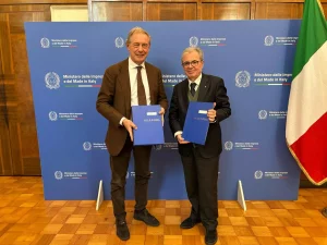 Accordo di collaborazione tra Urso e Mimit-Acn per rafforzare la cybersecurity delle imprese e della pubblica amministrazione