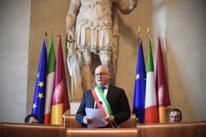 gualtieri-2.jpg
