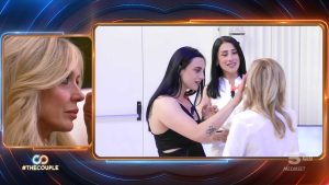 Irma e Lucia Testa: La Sorpresa di Mamma Anna a "The Couple" La seconda puntata di "The Couple", il...