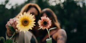 Nascere ad aprile porta con sé un'energia speciale, legata alla rinascita e al cambiamento. Le...