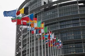 Il Parlamento Europeo: Approvate le Nuove Linee Guida su Difesa e Politica Estera