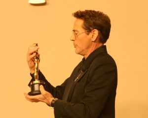 Robert Downey Jr. compie 60 anni: auguri all’interprete di Iron Man