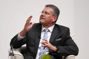 sefcovic.jpg