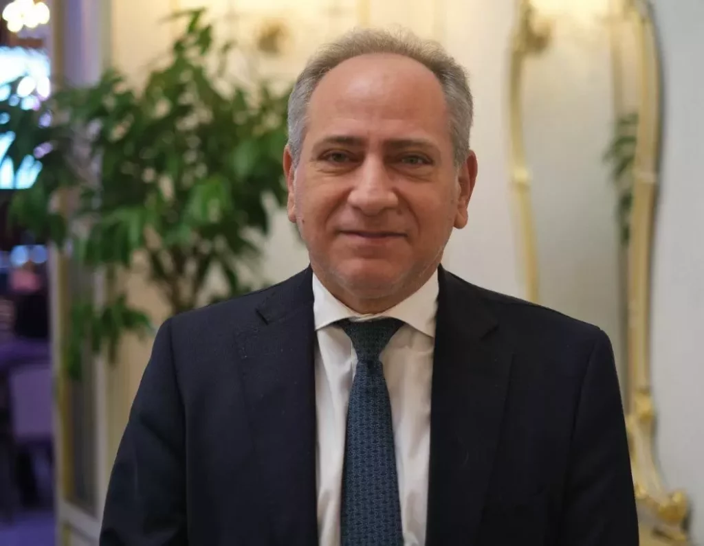 Corso di Alta Formazione a Palermo: Change Management e Team Building PALERMO (ITALPRESS) – L'ARNAS...