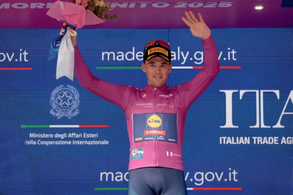 Pedersen conquista quarto successo a Vicenza, Del Toro mantiene la maglia rosa.