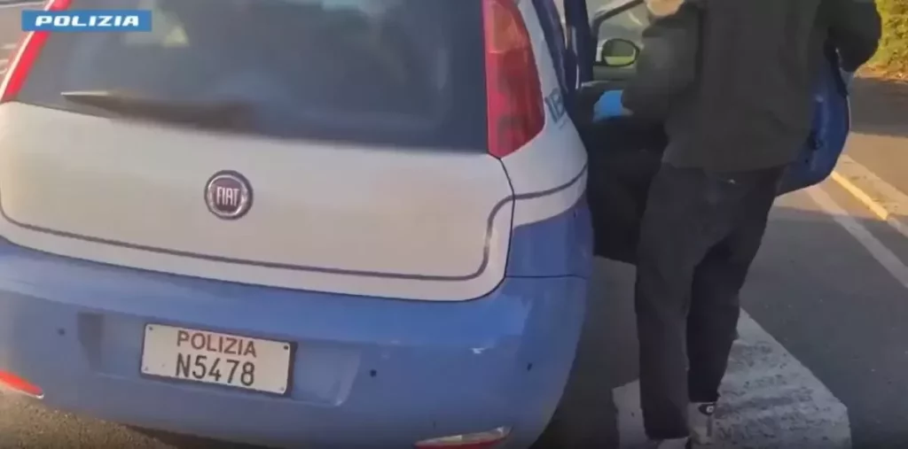 Arrestato un Giovane Egiziano per Attività Terroristica a Lecco La Detenzione di Materiale...