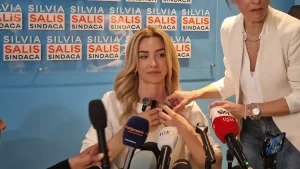 Silvia Salis, nuova sindaca di Genova sostenuta dalla coalizione di centrosinistra, ha evidenziato...