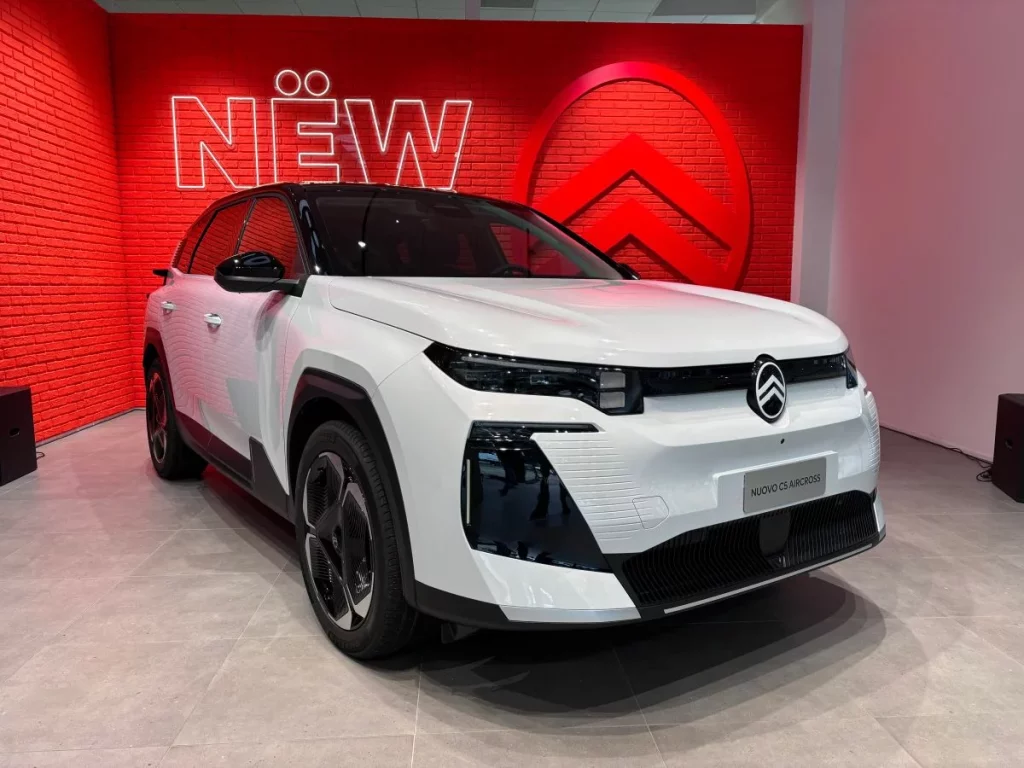 La nuova Citroen C5 Aircross debutta in Italia: scopri il SUV che conquista tutti!